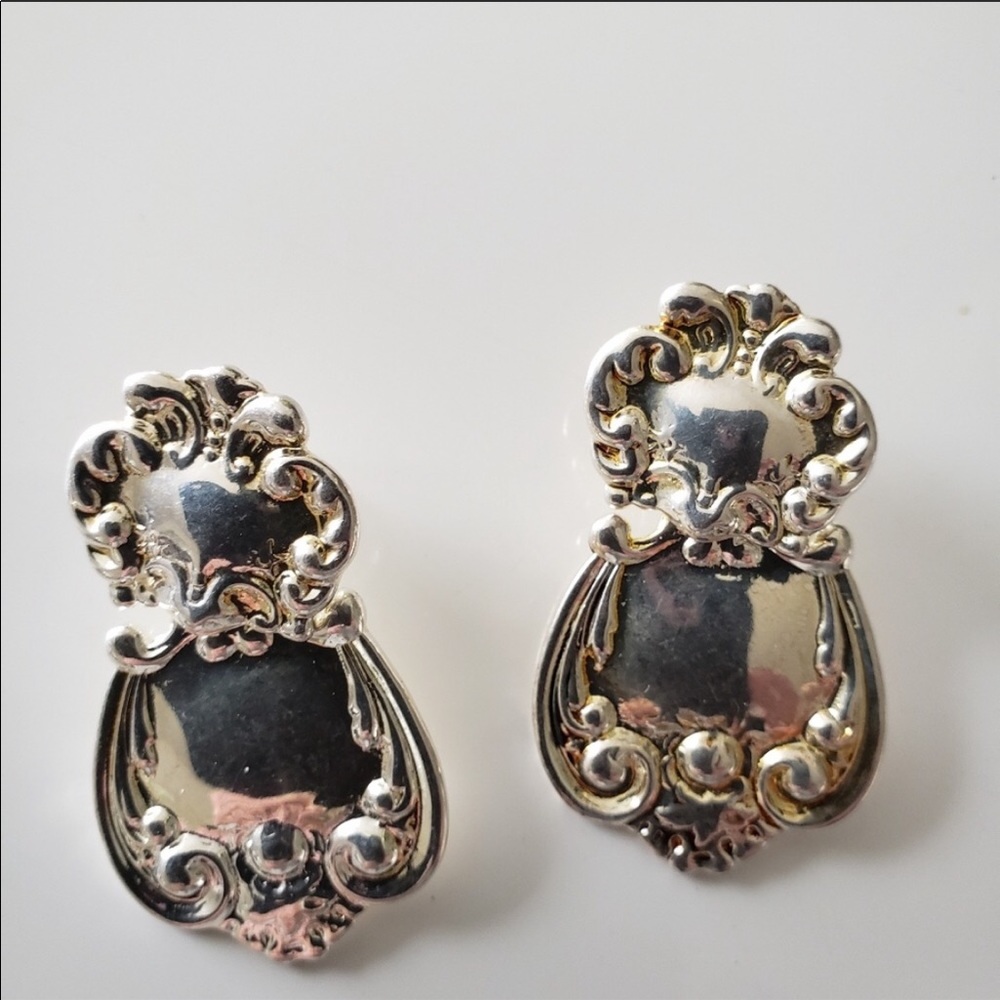 Vintage Silver Ornate Earrings